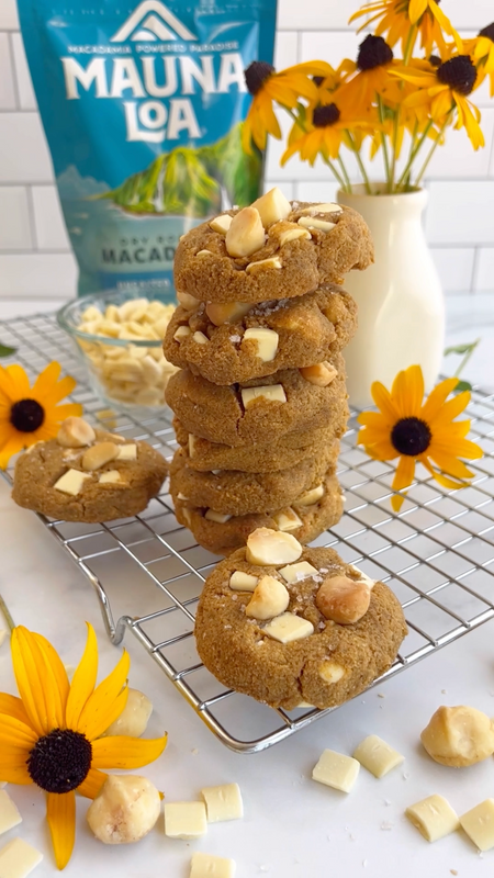 Pumpkin White Chocolate Macadamia Cookies - Fall Cookie Recipe