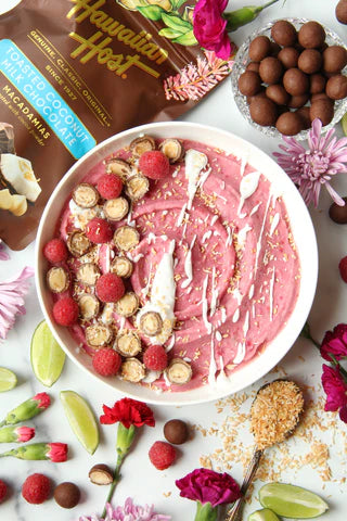 Raspberry Coconut Lime Smoothie Bowl